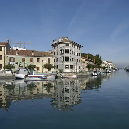 Apartman Frontemare Grado